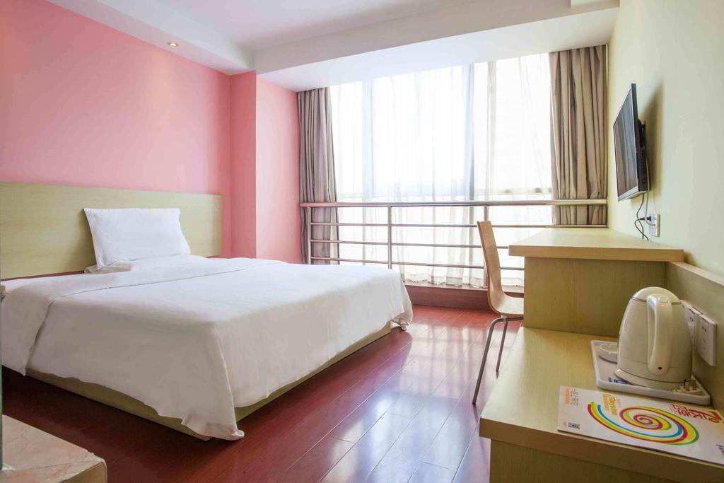 7Days Inn Mei Zhou Bin Fang Avenue Mejcsou Szoba fotó